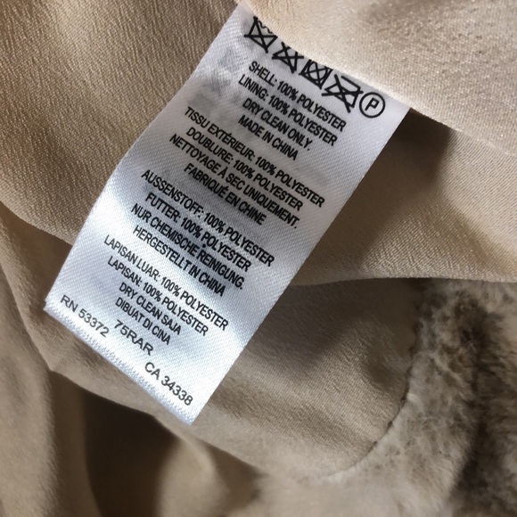 NWT BEAUTIFUL faux fur jacket - Picture 11 of 15